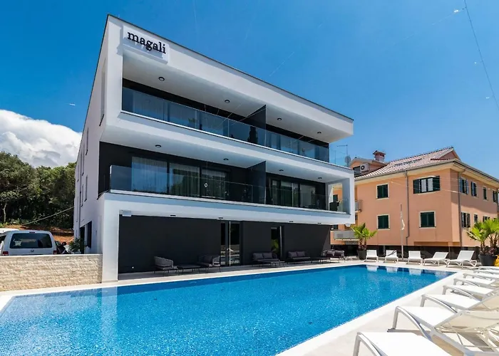 Luxury Magali 1
