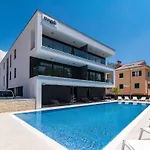 Luxury Magali 1 Apartman *