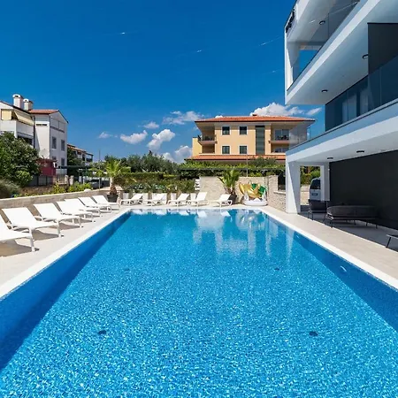 Apartment Luxury Magali 1