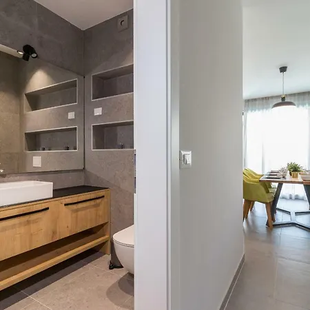 Luxury Magali 1 Apartment *